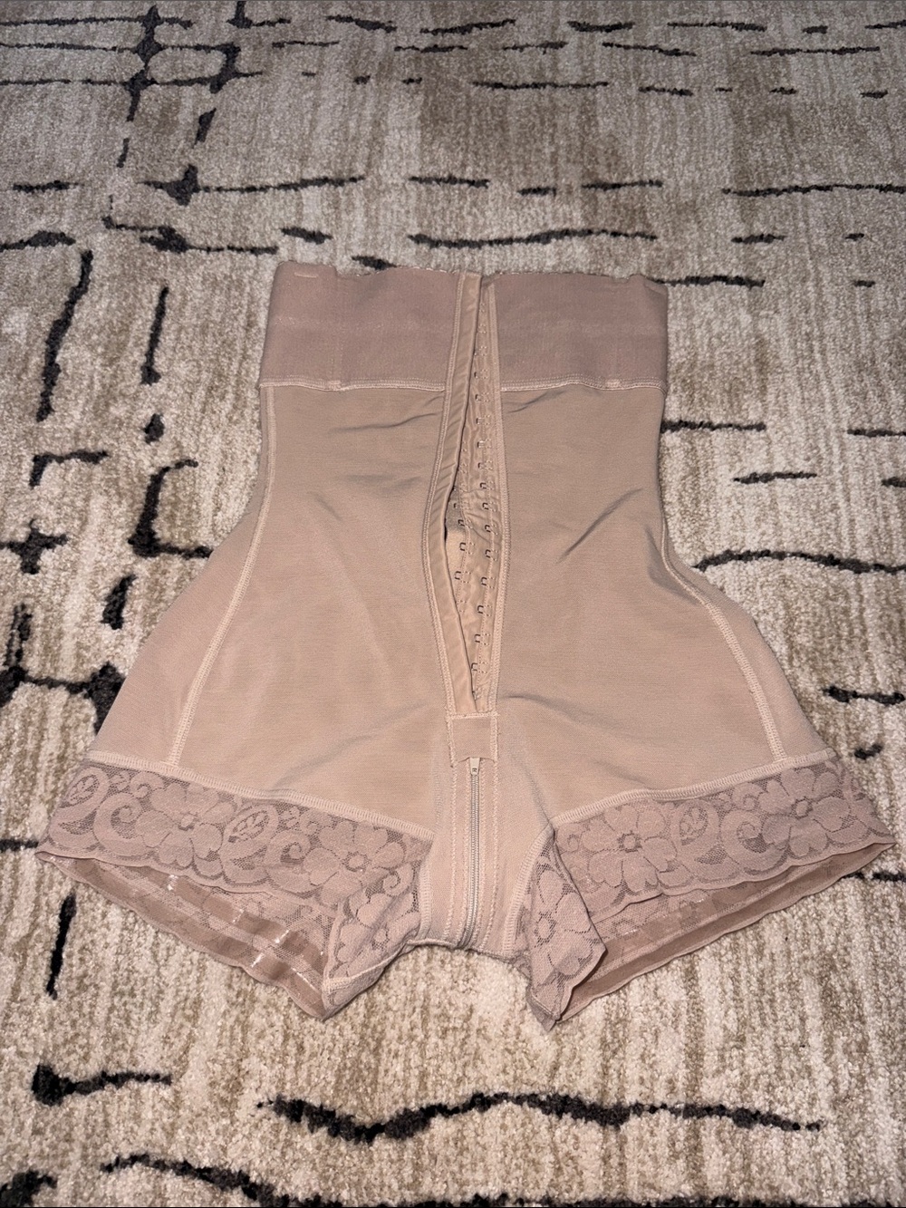 Cali Curves Faja Shorts